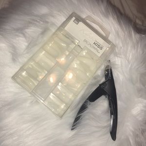 SET OF ACRYLIC NAILS💅🏻